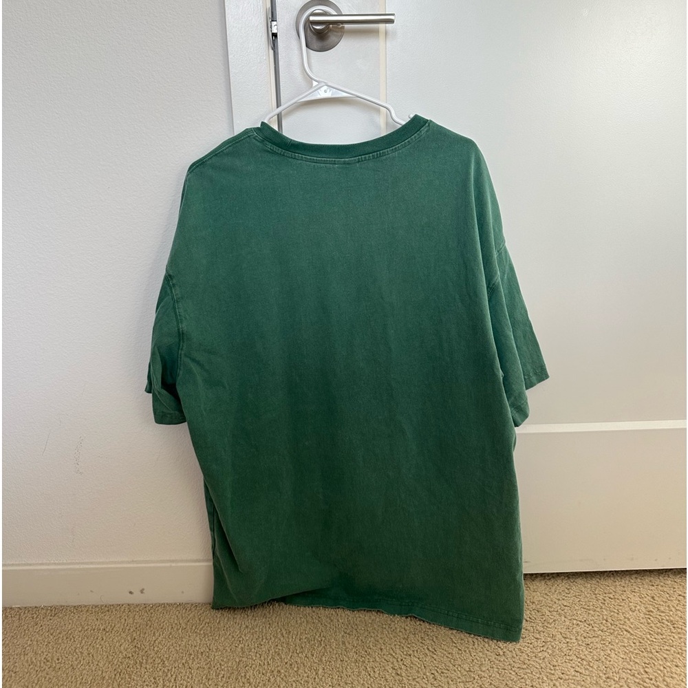 Oversized Tee! - Picture 3 of 4